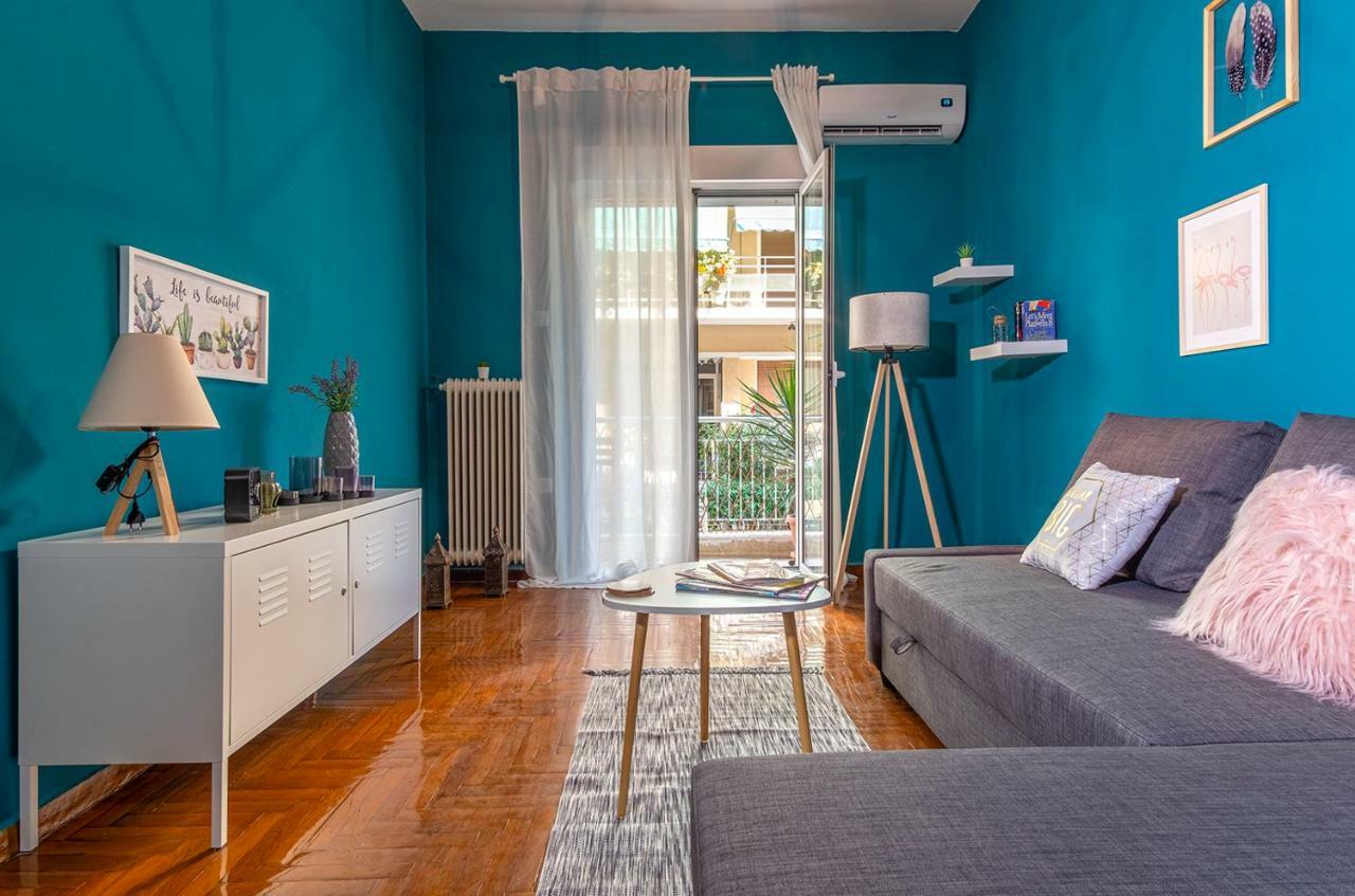 Colourful Apt,airport Line,6 Min Metro,300 Mbps! Apartment Athens